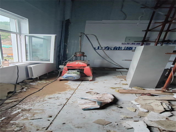 江夏地基基础下沉墙体裂缝加固注浆顶升施工